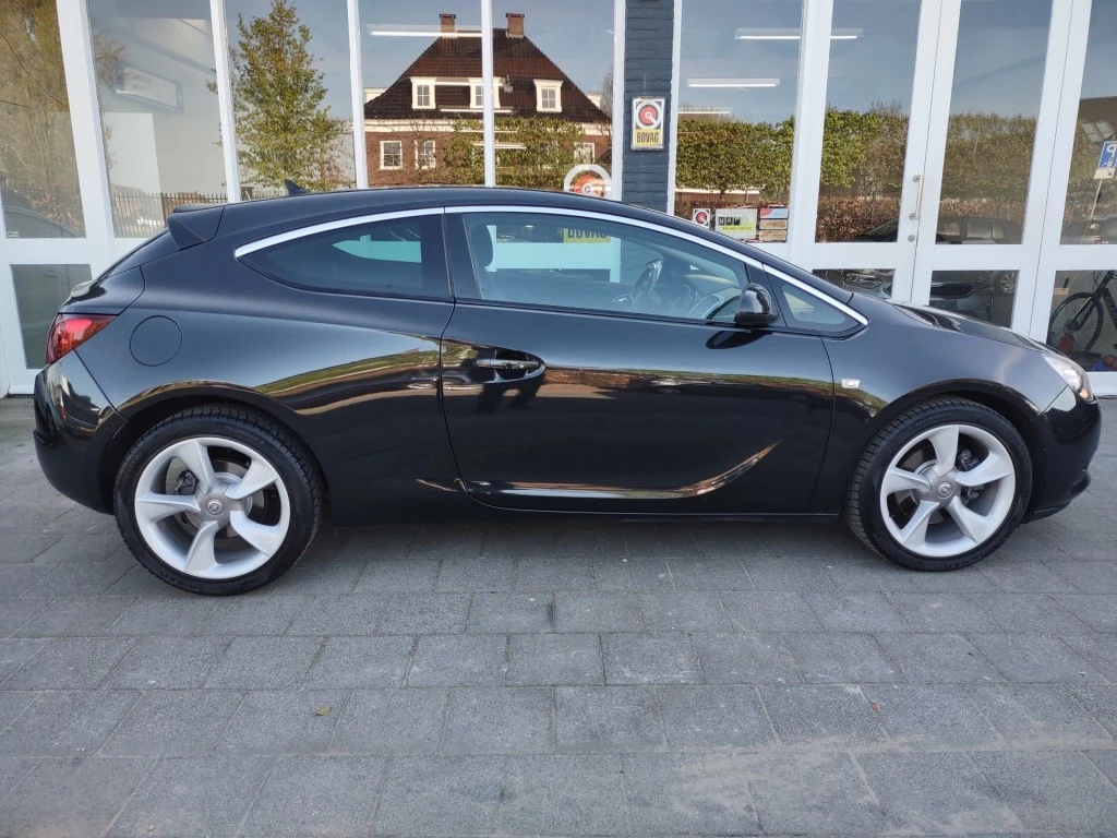 Hoofdafbeelding Opel Astra