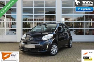 Hoofdafbeelding Citroën C1 Citroen C1 1.0-12V 5-Deurs Facelift Exclusive Ledverlichting Airconditioning Centrale vergrendeling Elektrische Ramen Stuurbekrachtiging Toerenteller Zwart Interieur Raio/Cd/Aux 12V.-Aansl. 'All-Season'' Banden Métallic Lak TOPSTAAT! Distributieketting N