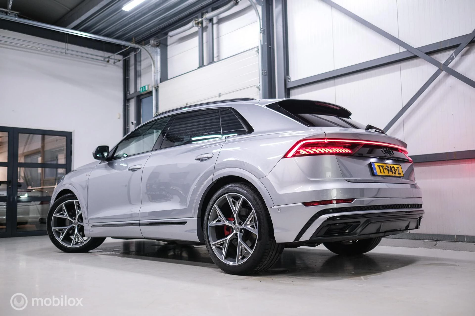 Hoofdafbeelding Audi Q8