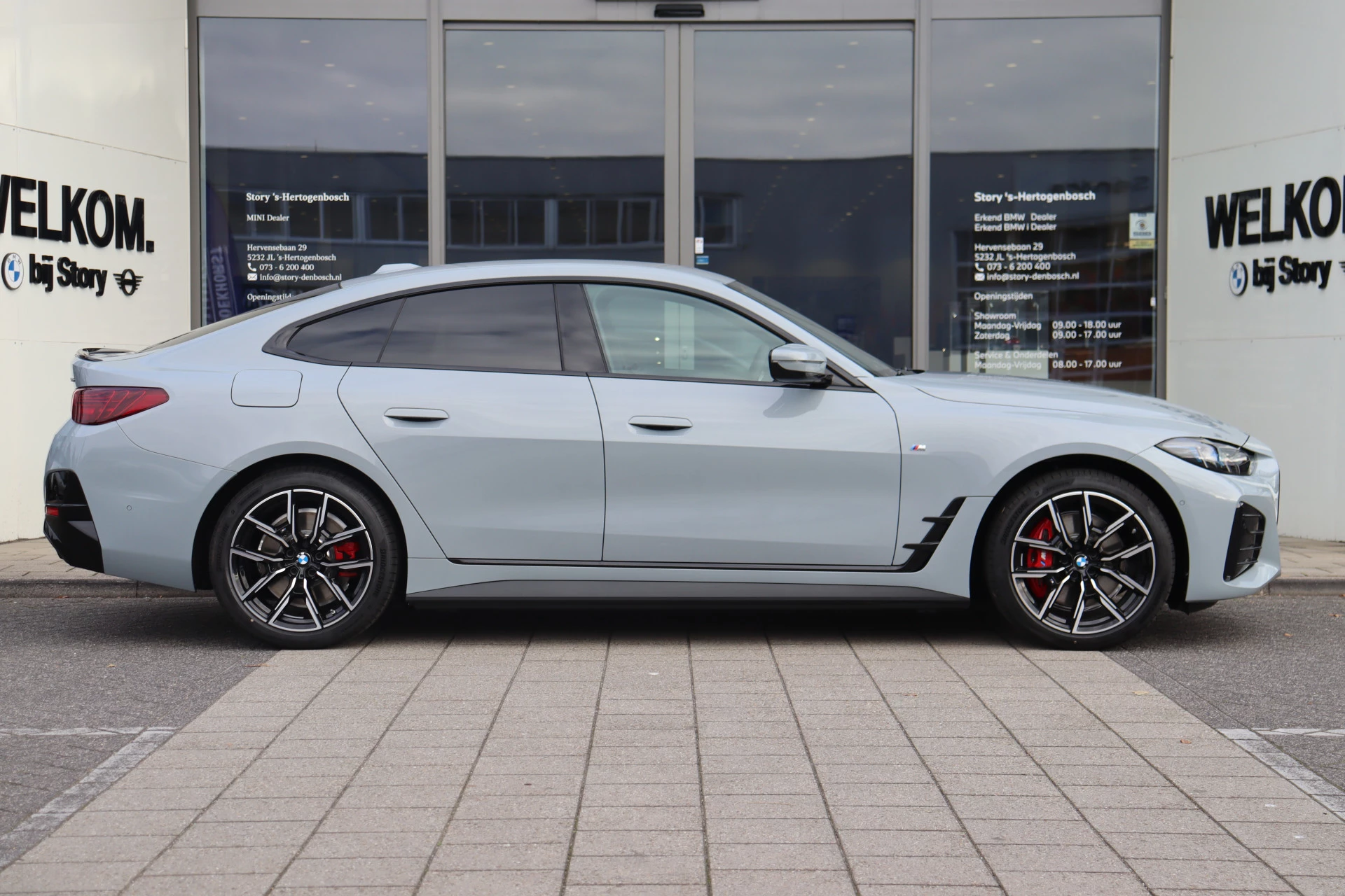 Hoofdafbeelding BMW i4