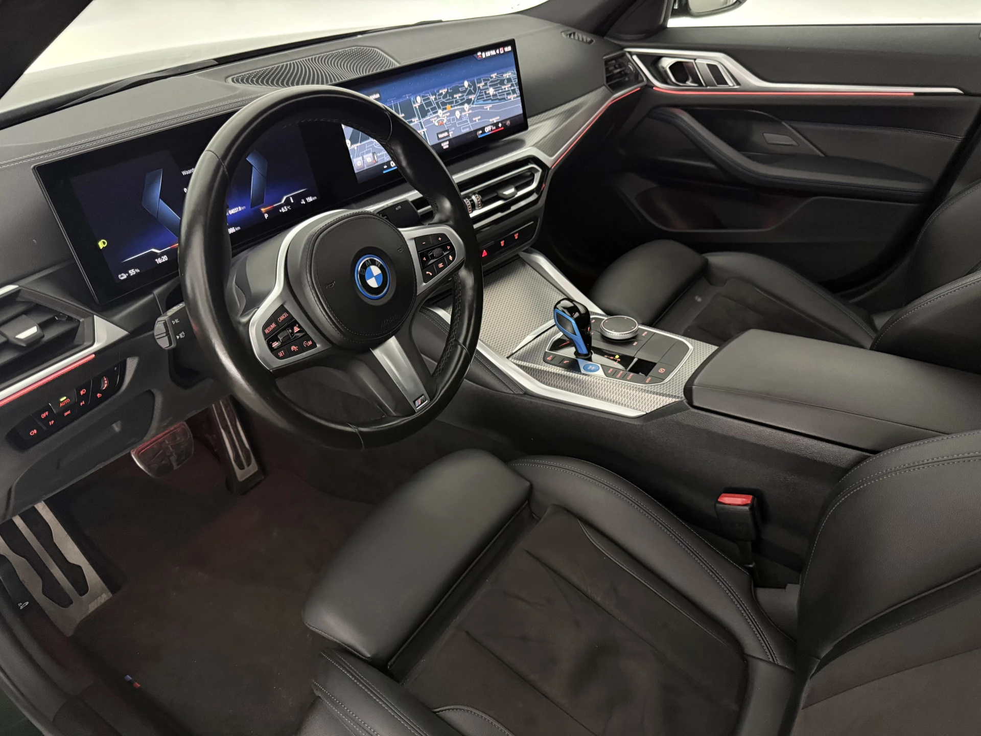 Hoofdafbeelding BMW i4