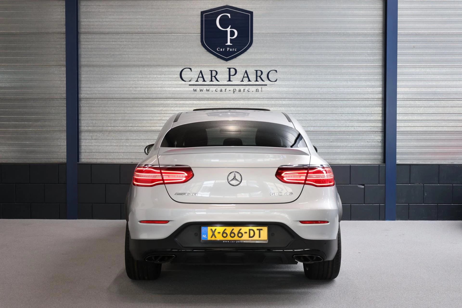 Hoofdafbeelding Mercedes-Benz GLC