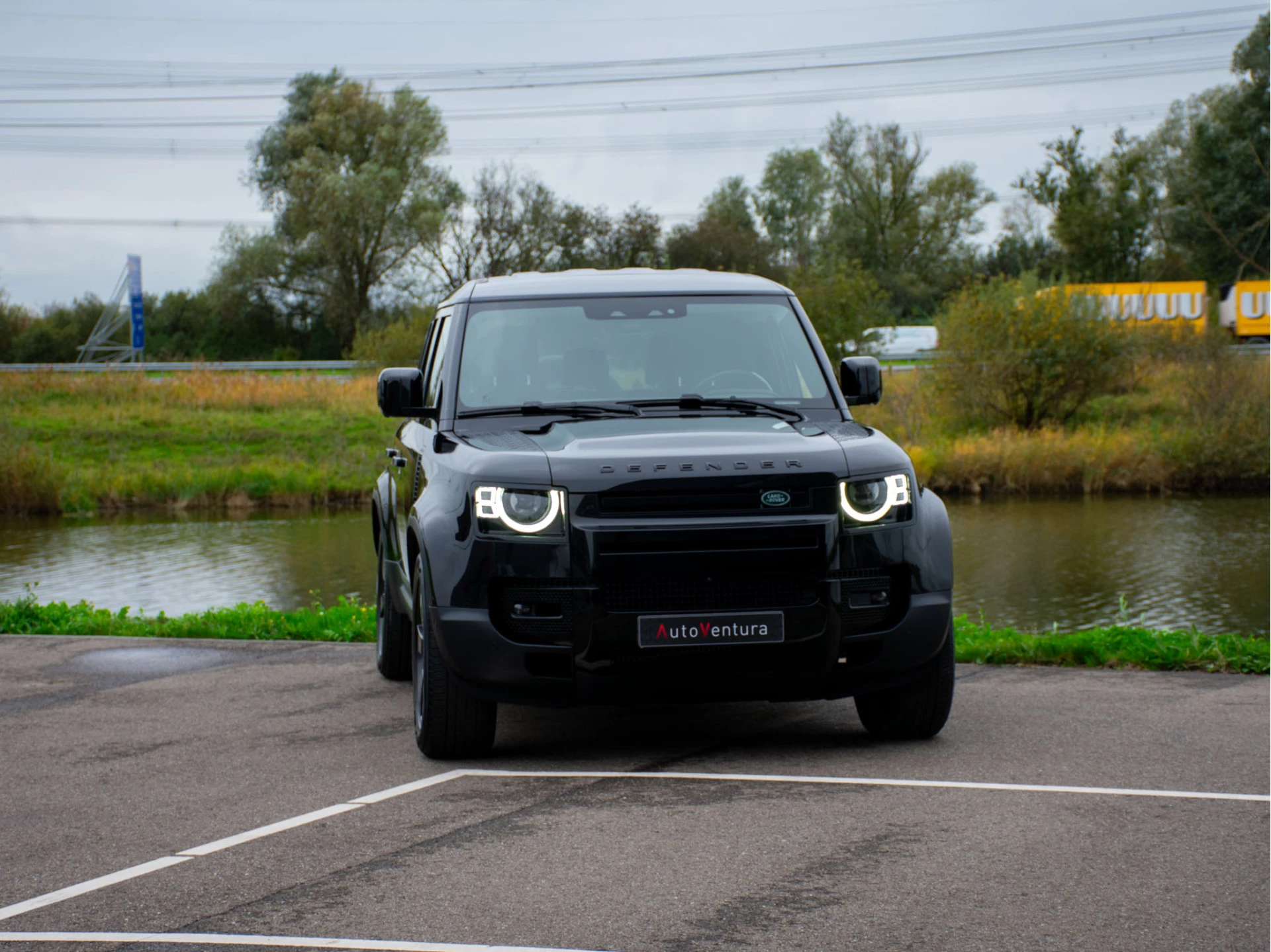 Hoofdafbeelding Land Rover Defender