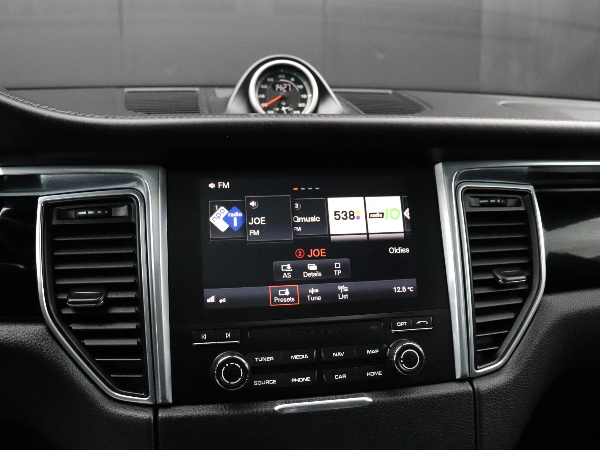 Hoofdafbeelding Porsche Macan