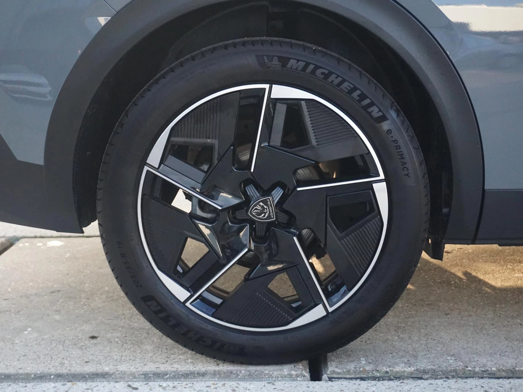 Hoofdafbeelding Peugeot 408