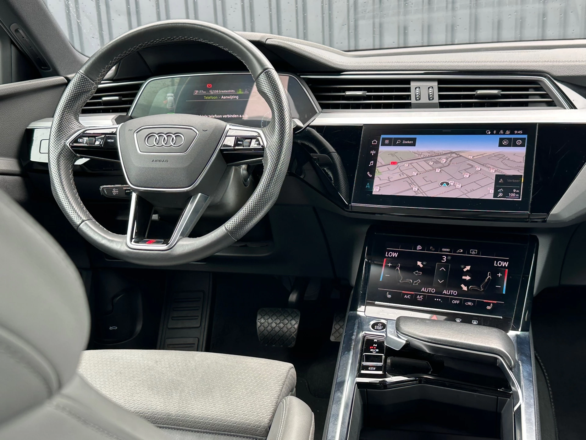 Hoofdafbeelding Audi e-tron