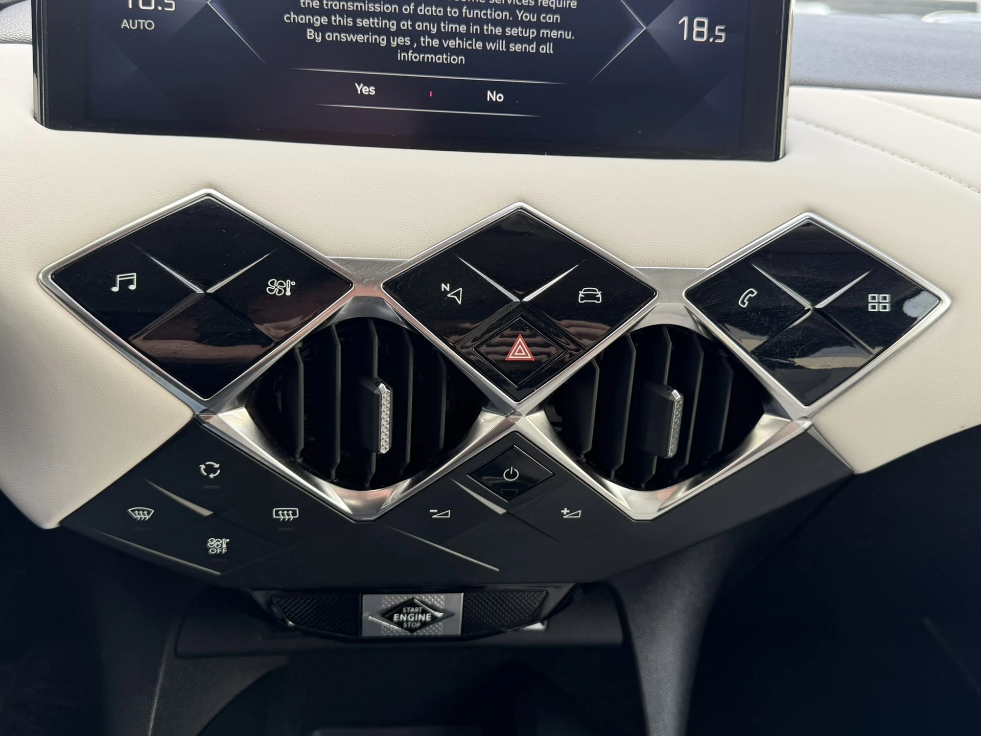 Hoofdafbeelding DS DS 3