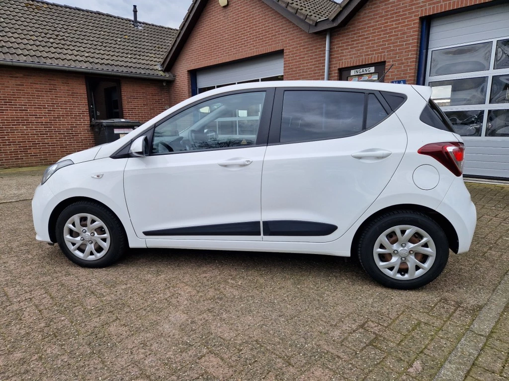 Hoofdafbeelding Hyundai i10