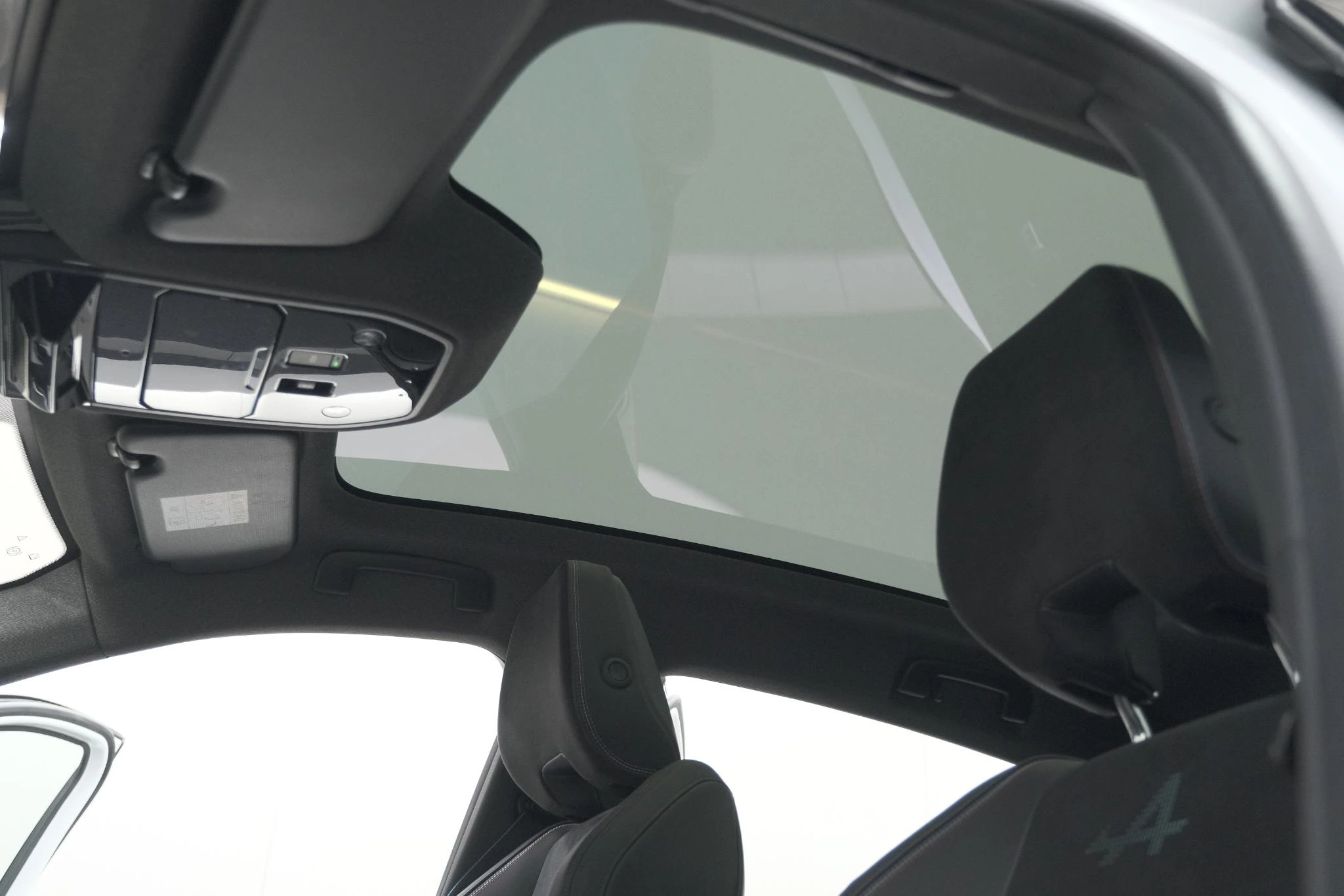 Hoofdafbeelding Renault Rafale