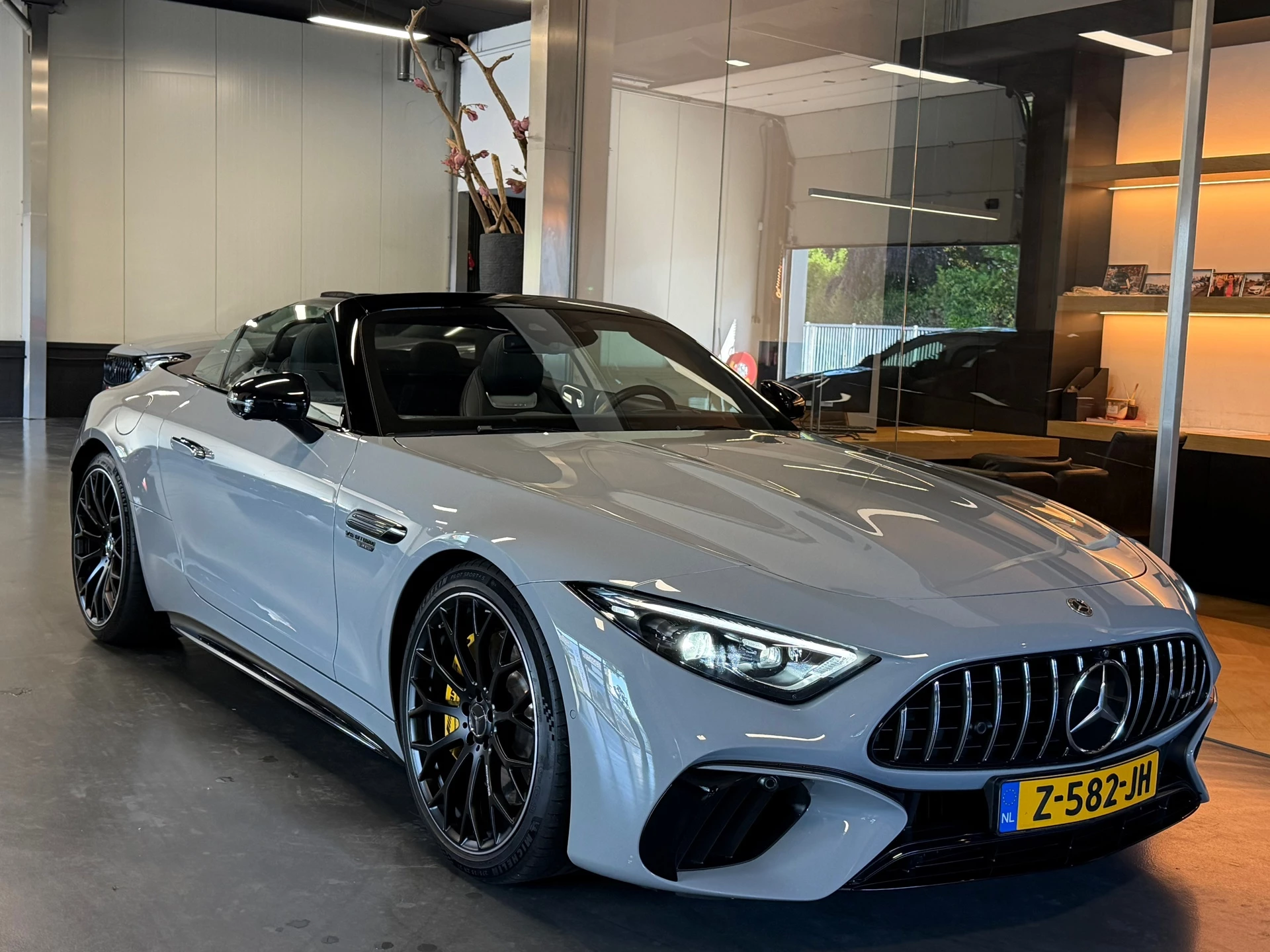 Hoofdafbeelding Mercedes-Benz SL