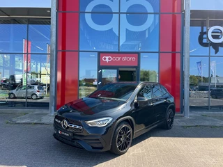 Hoofdafbeelding Mercedes-Benz GLA Mercedes-Benz GLA-klasse 250 e Business Solution AMG Limited