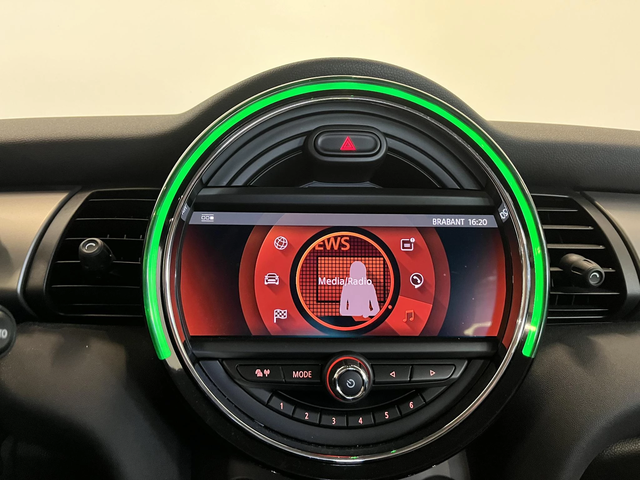 Hoofdafbeelding MINI Cooper