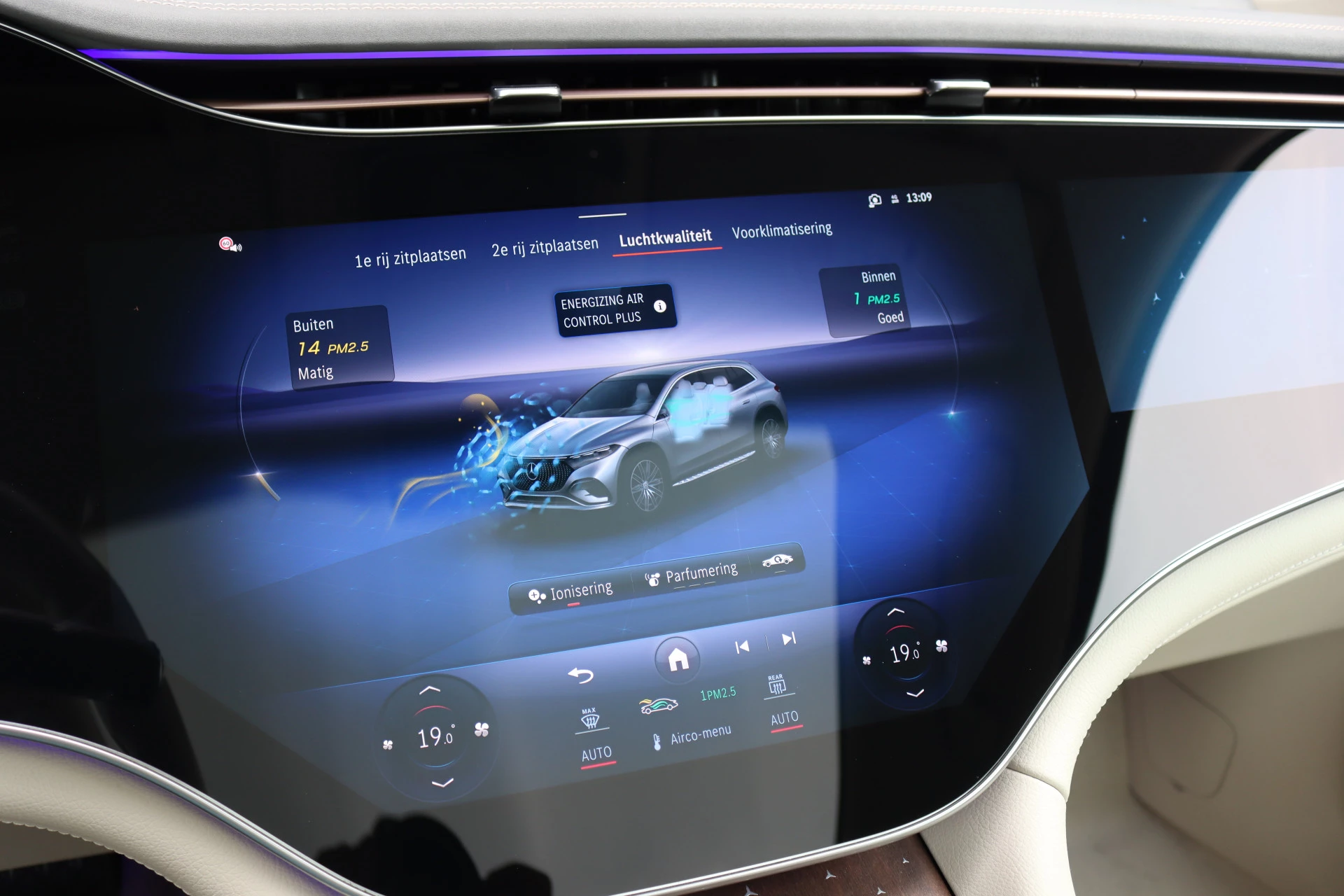 Hoofdafbeelding Mercedes-Benz EQS