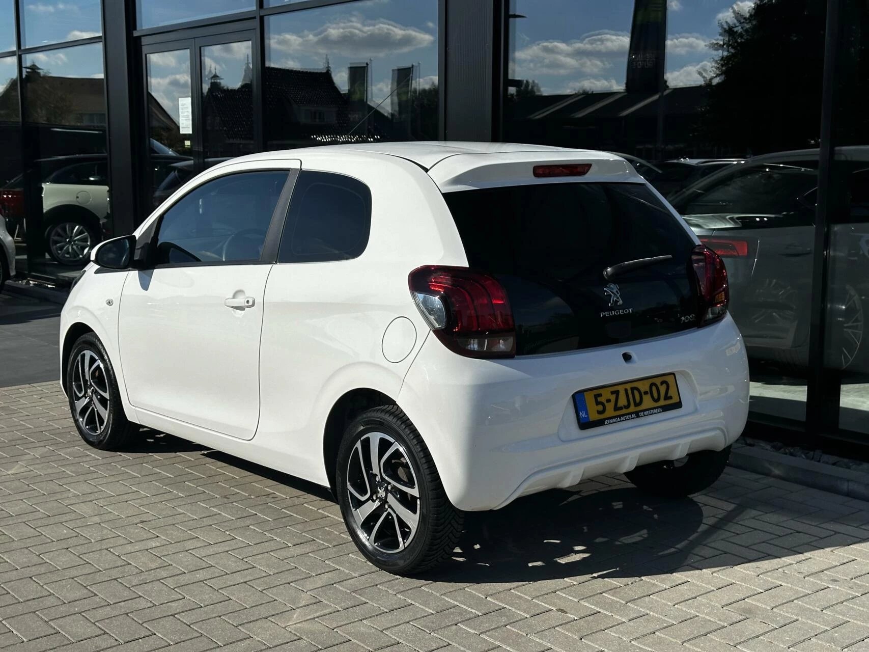 Hoofdafbeelding Peugeot 108