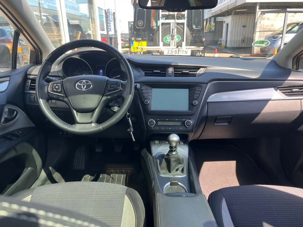 Hoofdafbeelding Toyota Avensis
