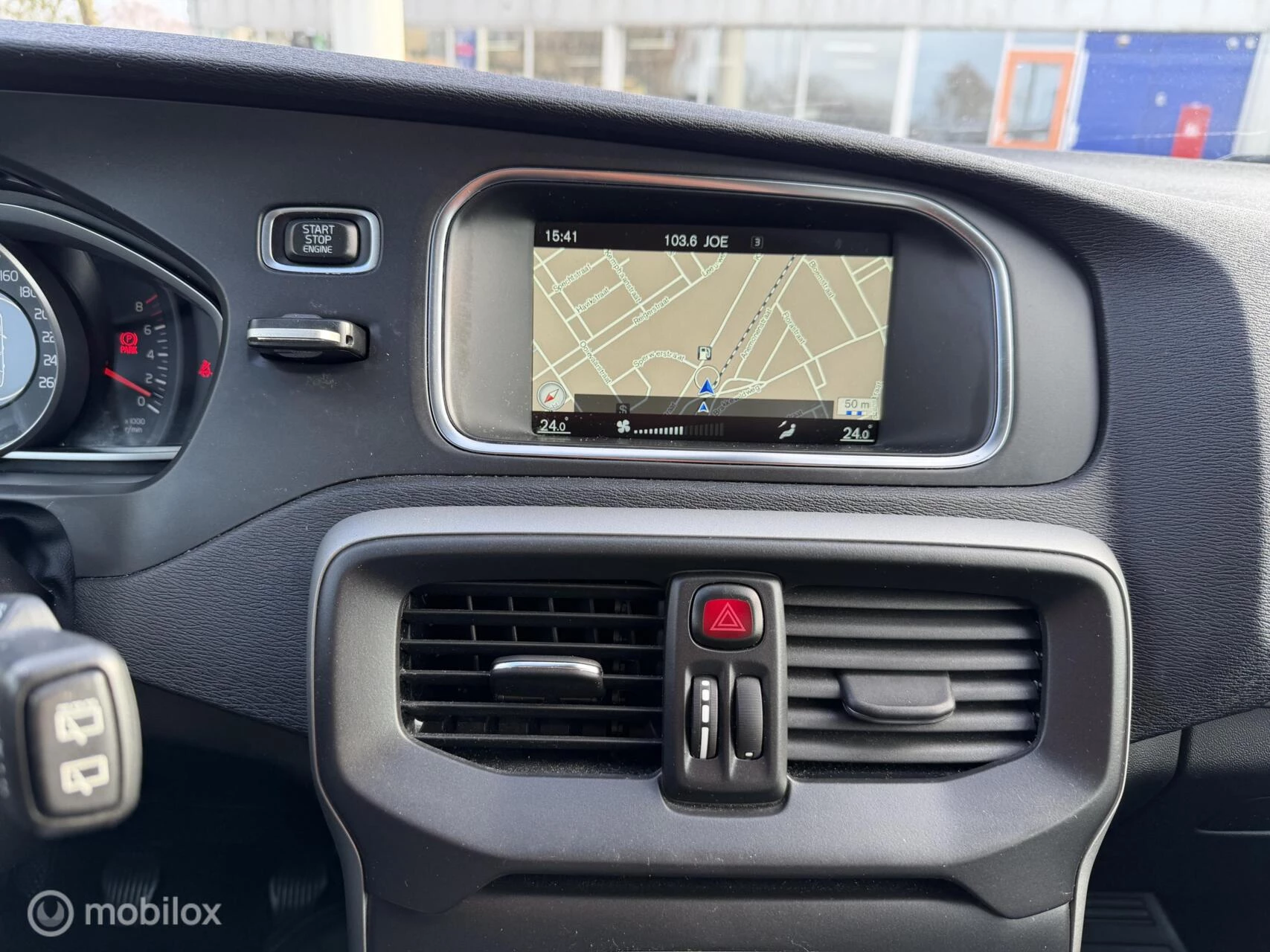 Hoofdafbeelding Volvo V40