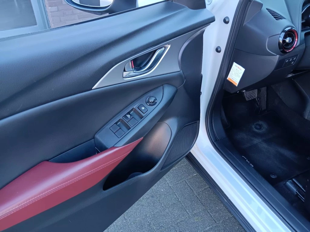 Hoofdafbeelding Mazda CX-3