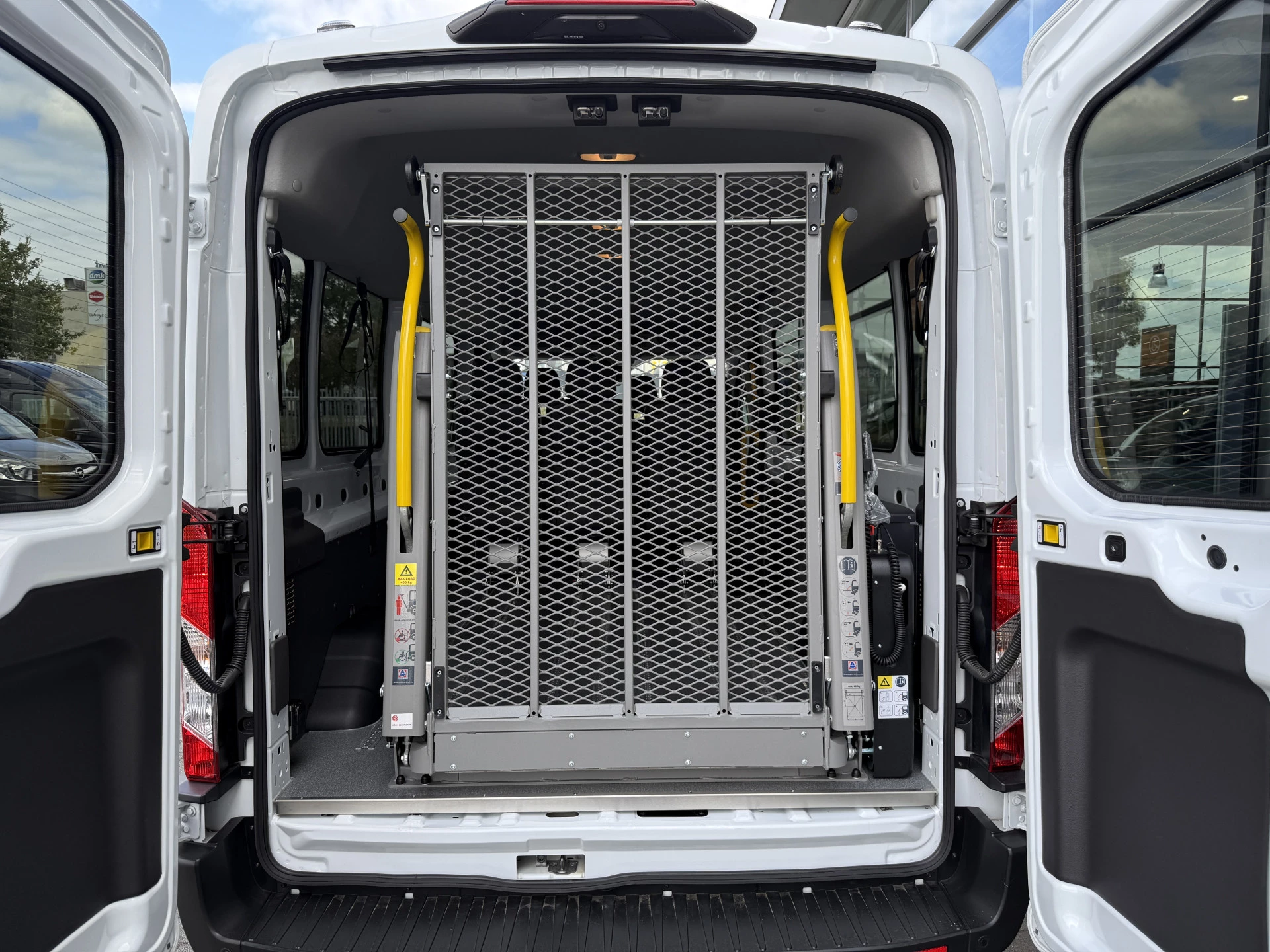 Hoofdafbeelding Ford E-Transit