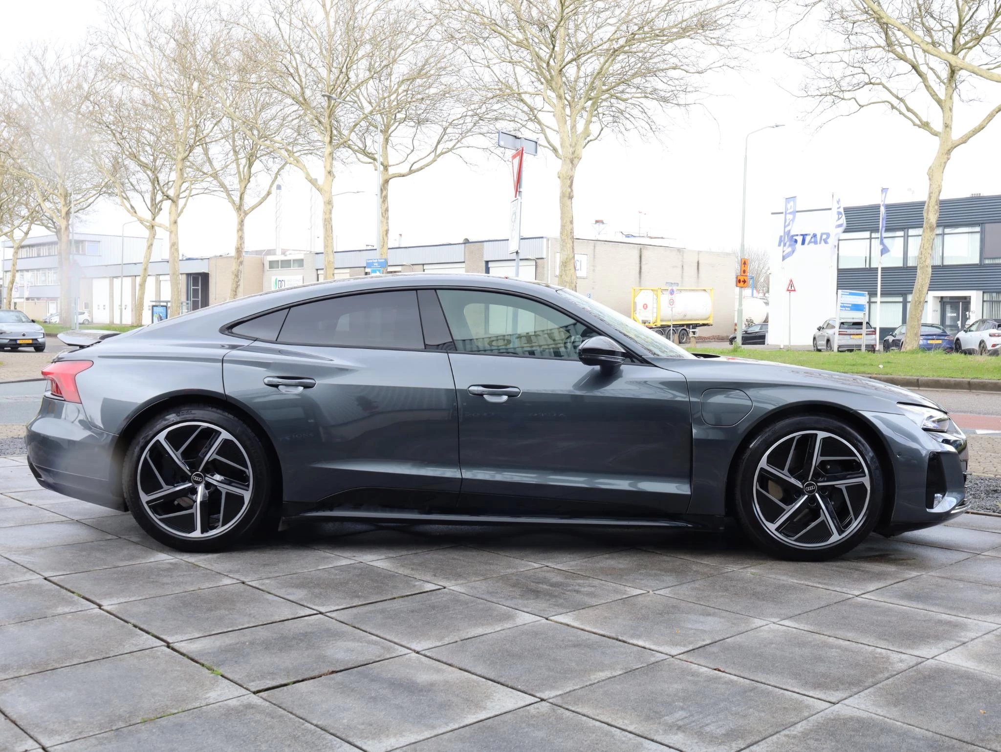 Hoofdafbeelding Audi e-tron GT