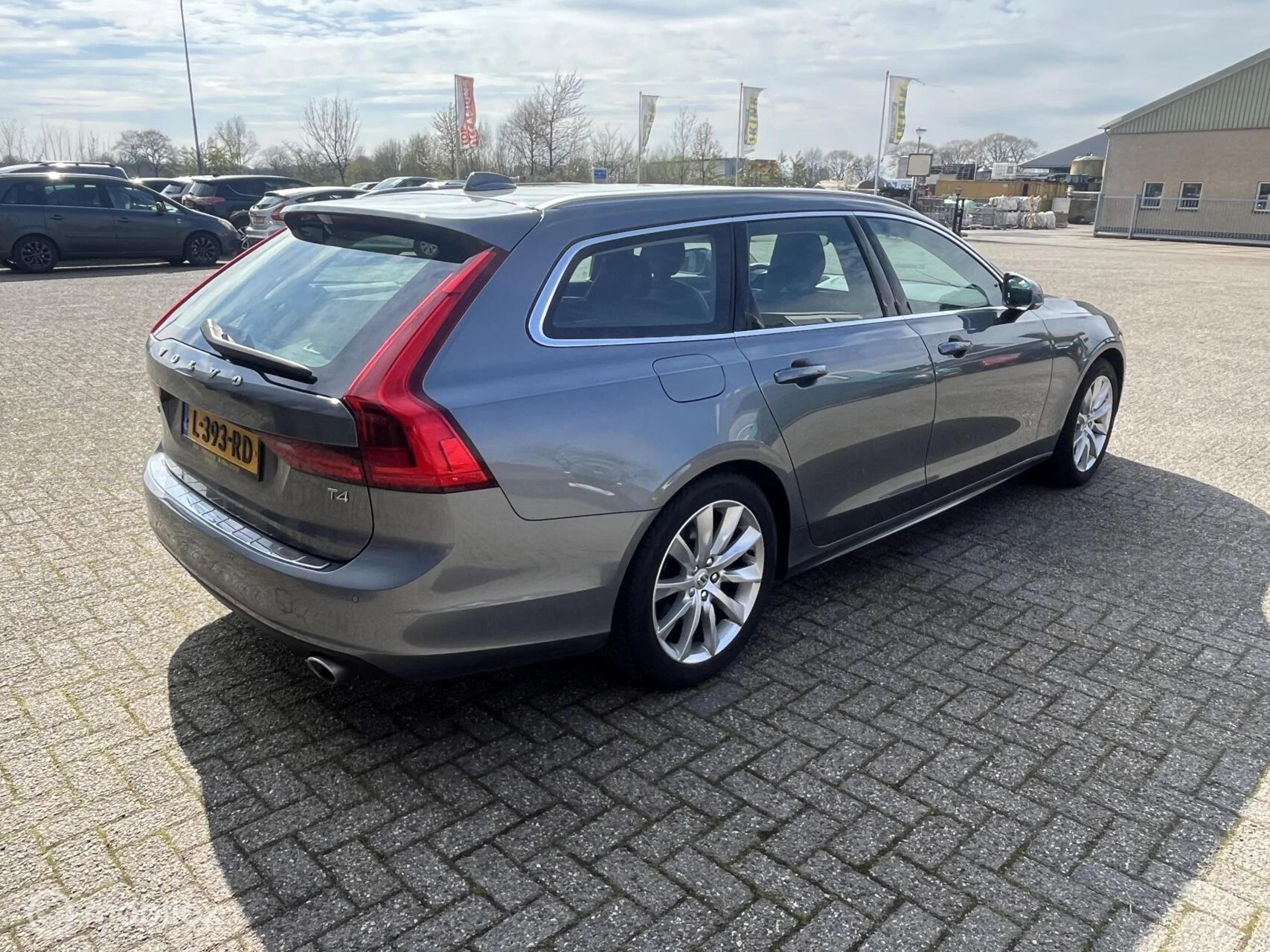 Hoofdafbeelding Volvo V90