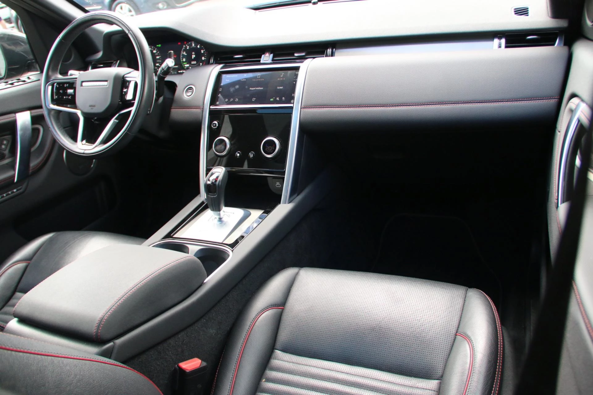 Hoofdafbeelding Land Rover Discovery Sport
