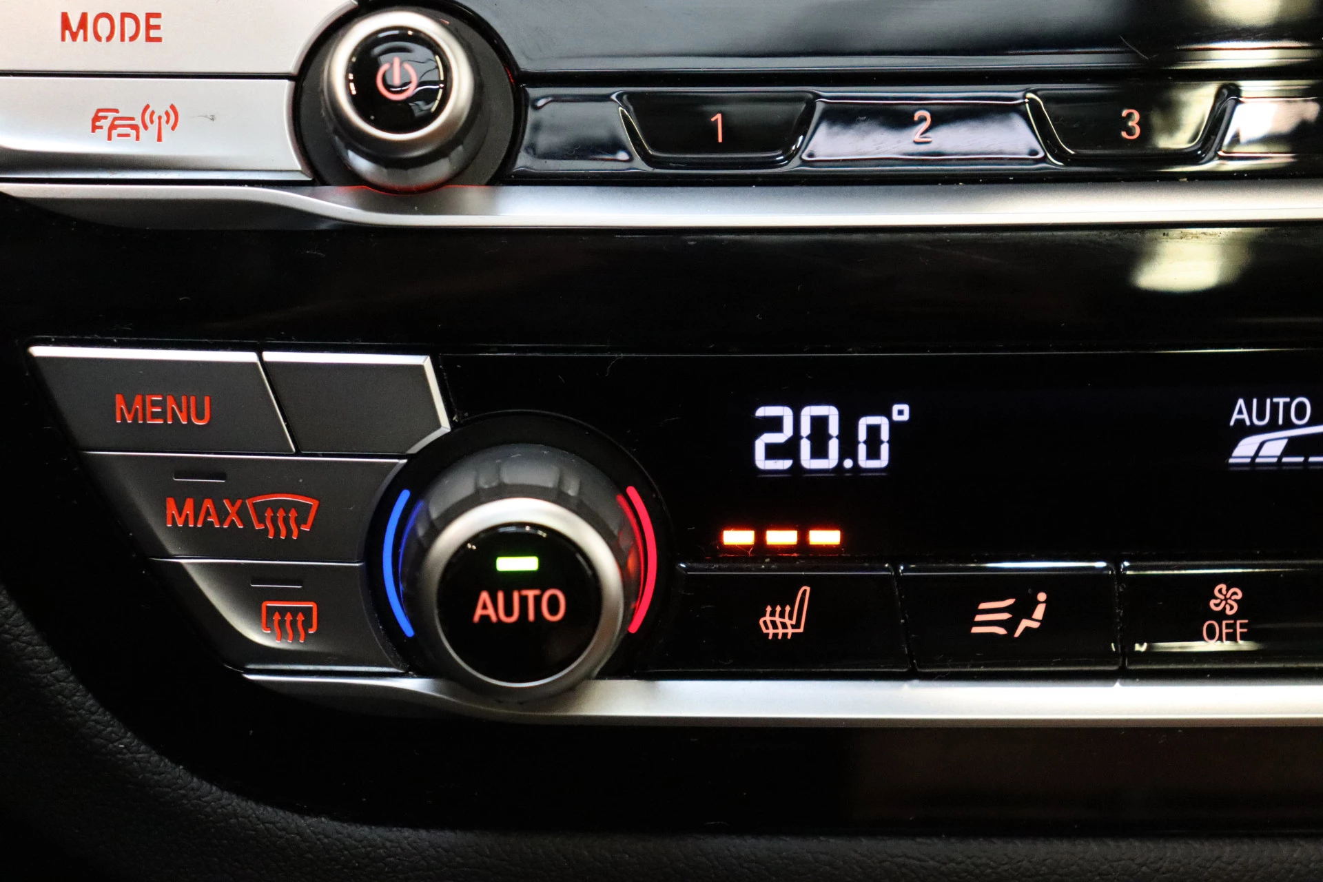 Hoofdafbeelding BMW iX3