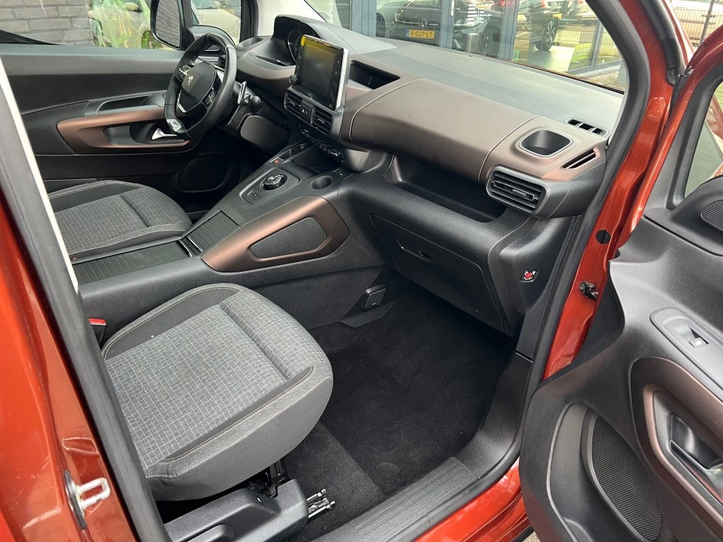 Hoofdafbeelding Peugeot Rifter