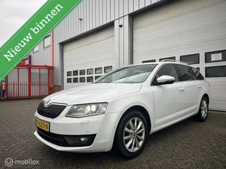 Skoda Octavia Combi 1.0 TSI DSG/ECC/NAVIXENON/PDC/PANO/CAM/