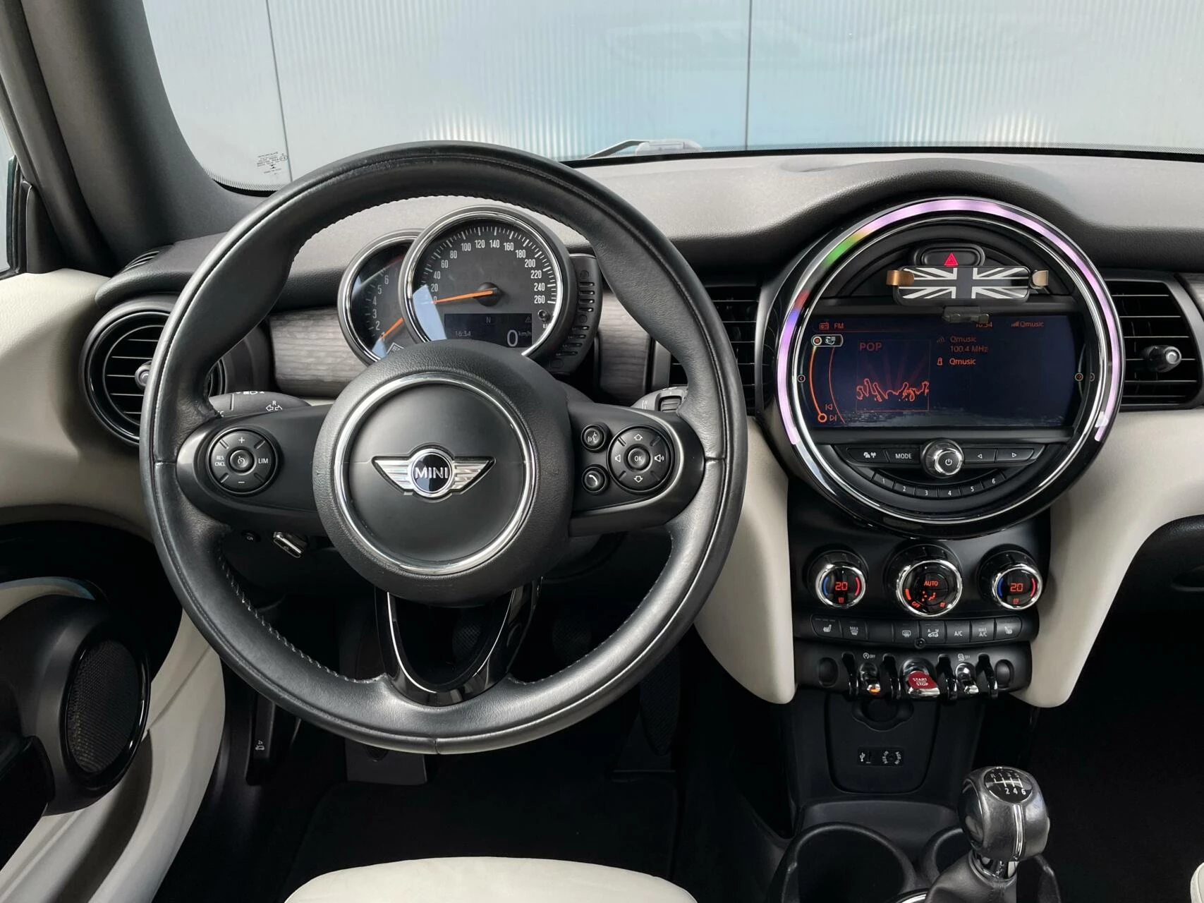 Hoofdafbeelding MINI Cooper Cabrio