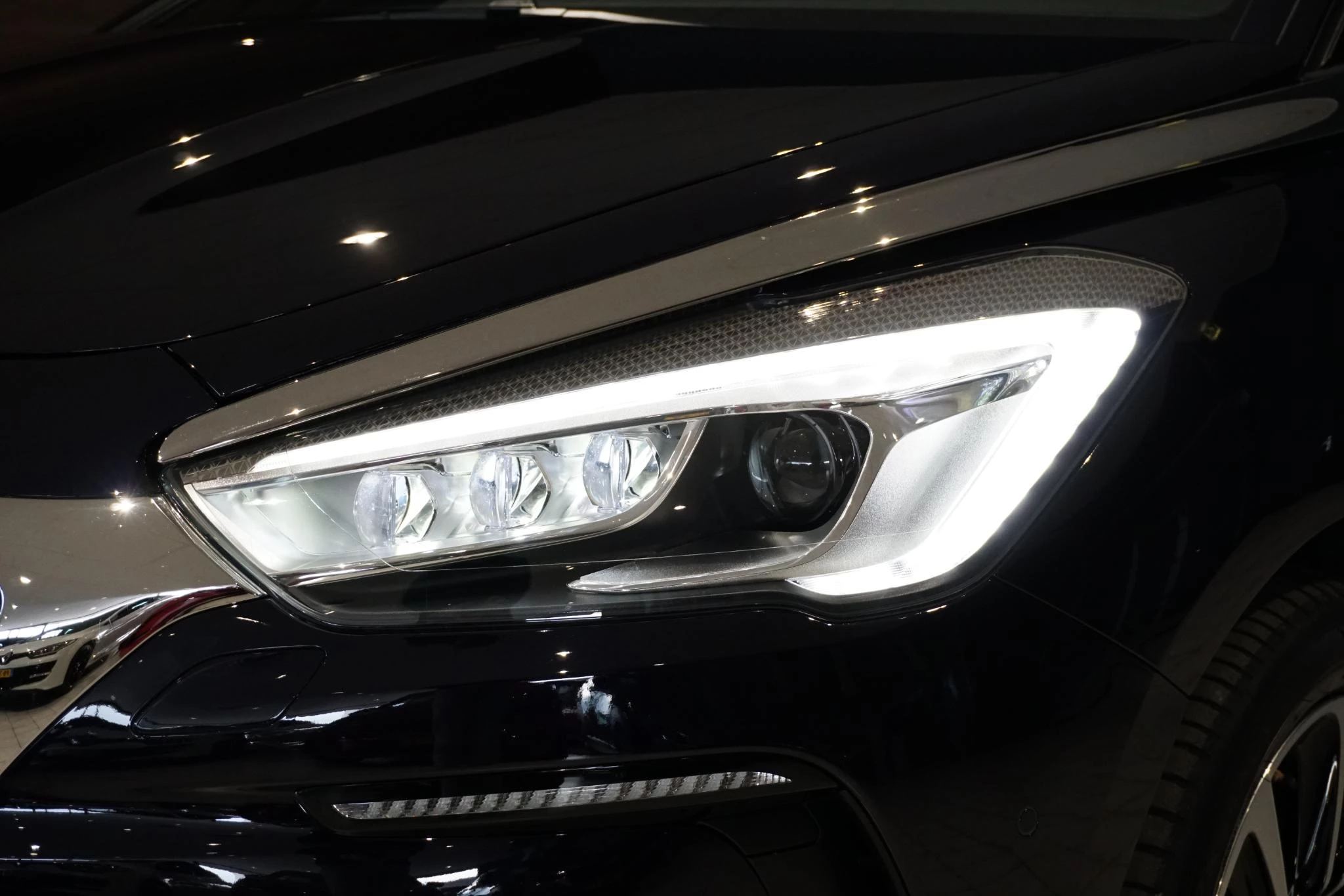 Hoofdafbeelding DS DS 5