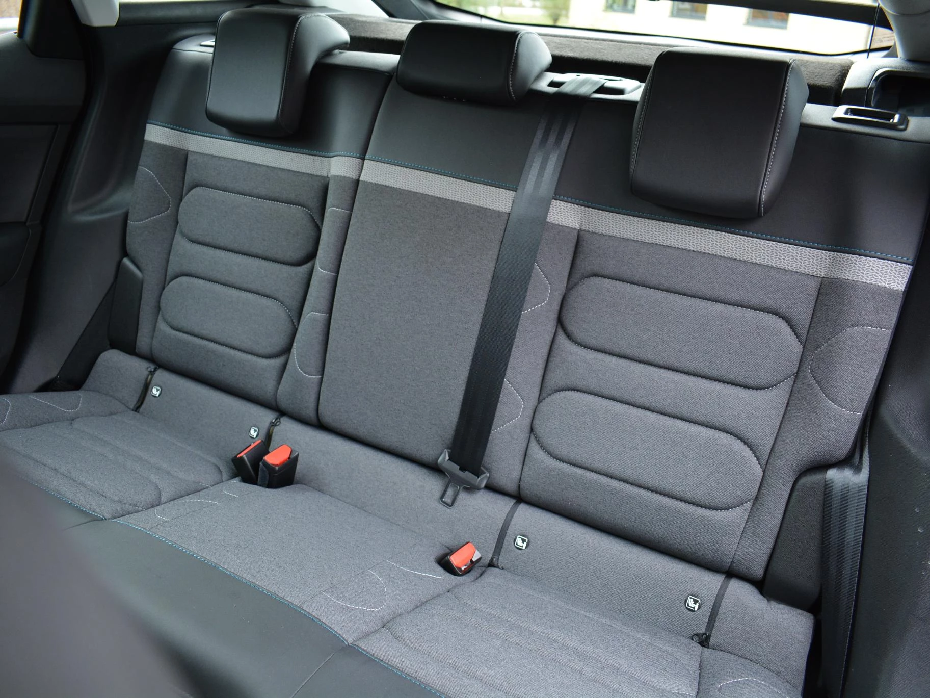 Hoofdafbeelding Citroën ë-C4