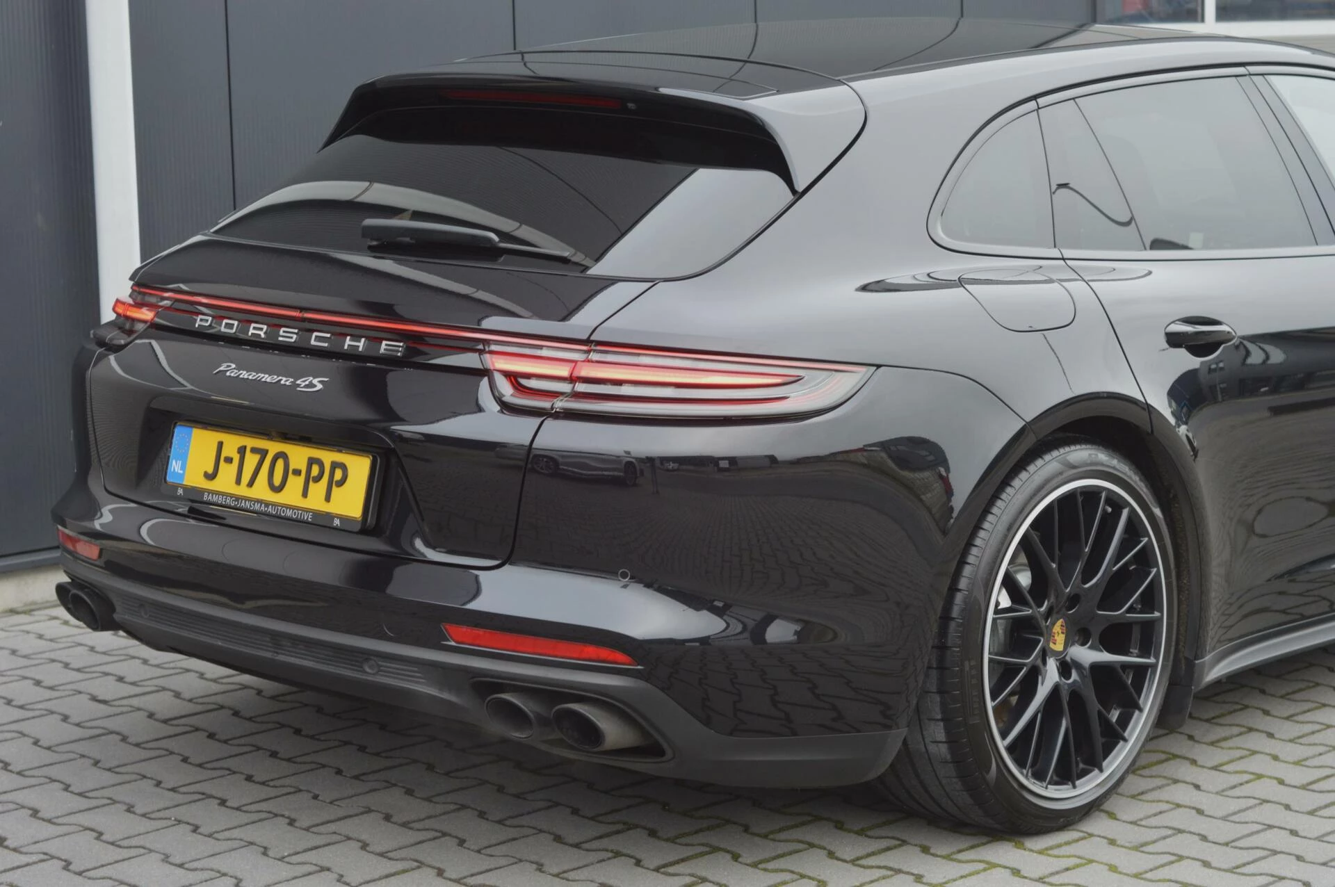 Hoofdafbeelding Porsche Panamera