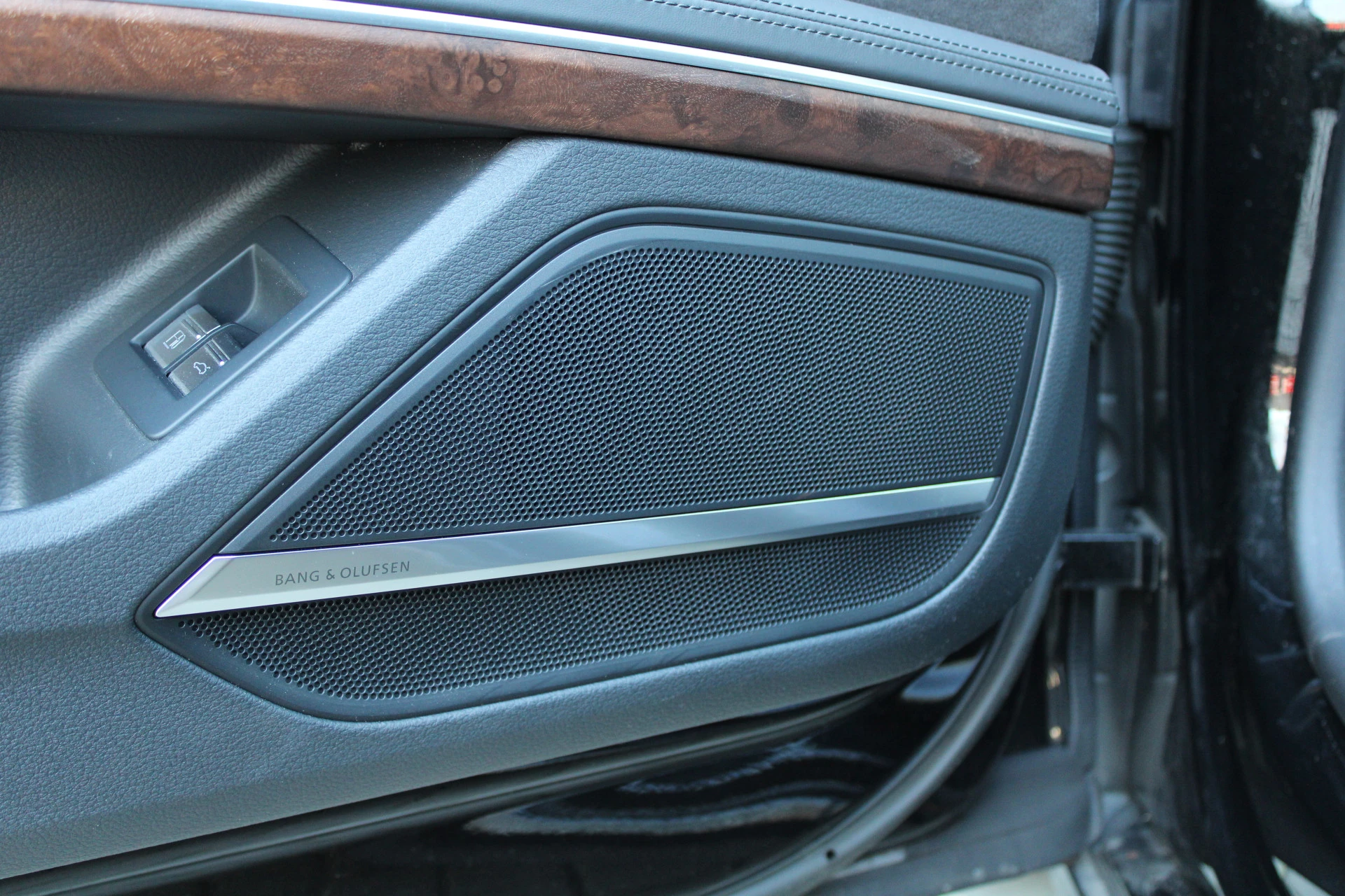 Hoofdafbeelding Audi A8