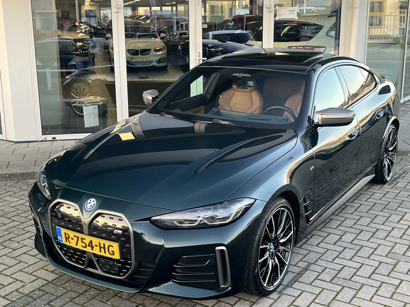 Hoofdafbeelding BMW i4