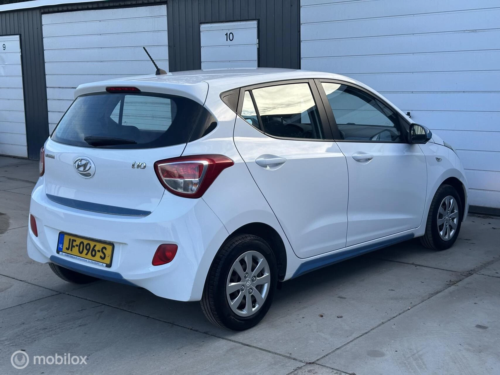 Hoofdafbeelding Hyundai i10