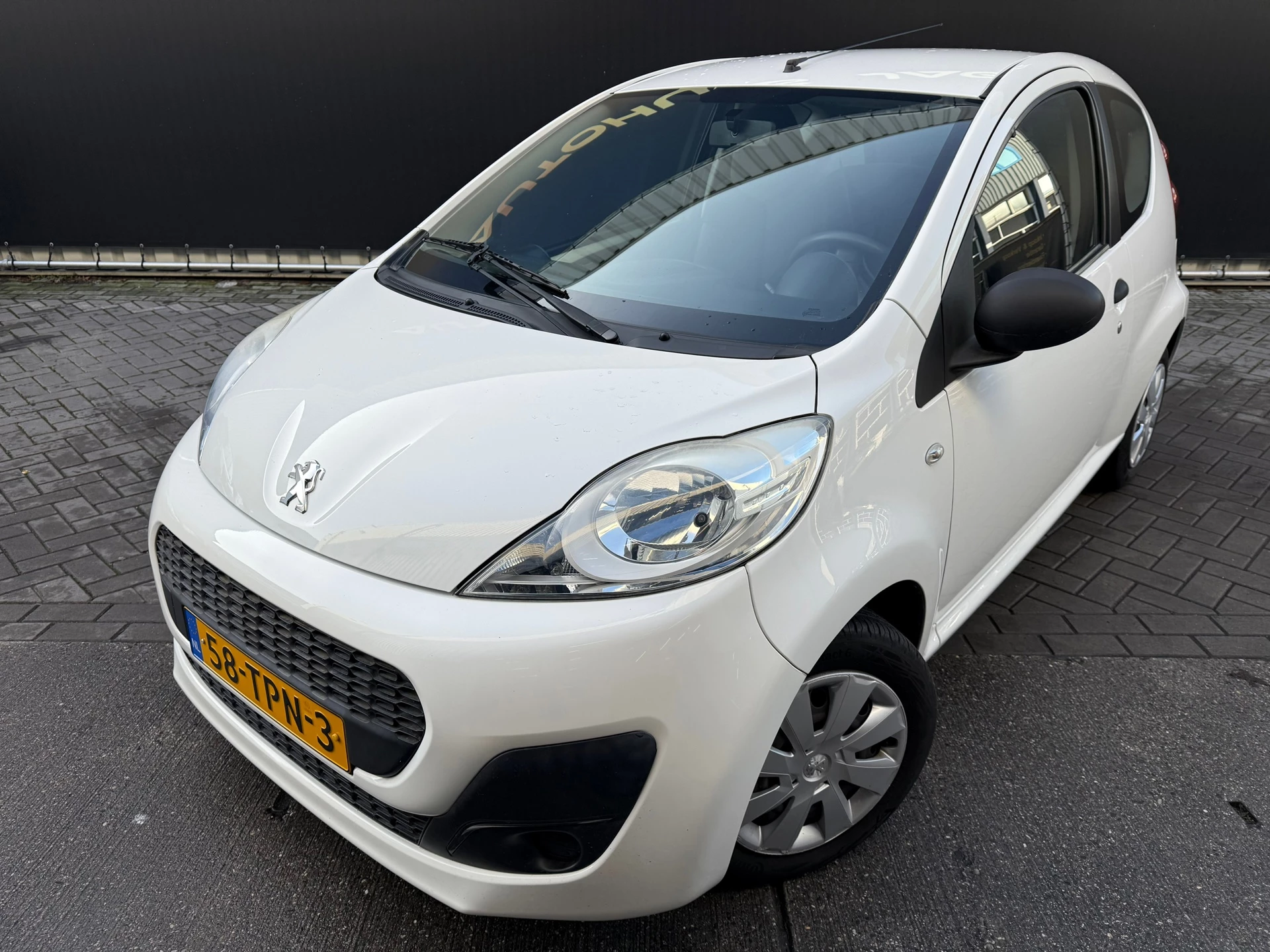 Hoofdafbeelding Peugeot 107
