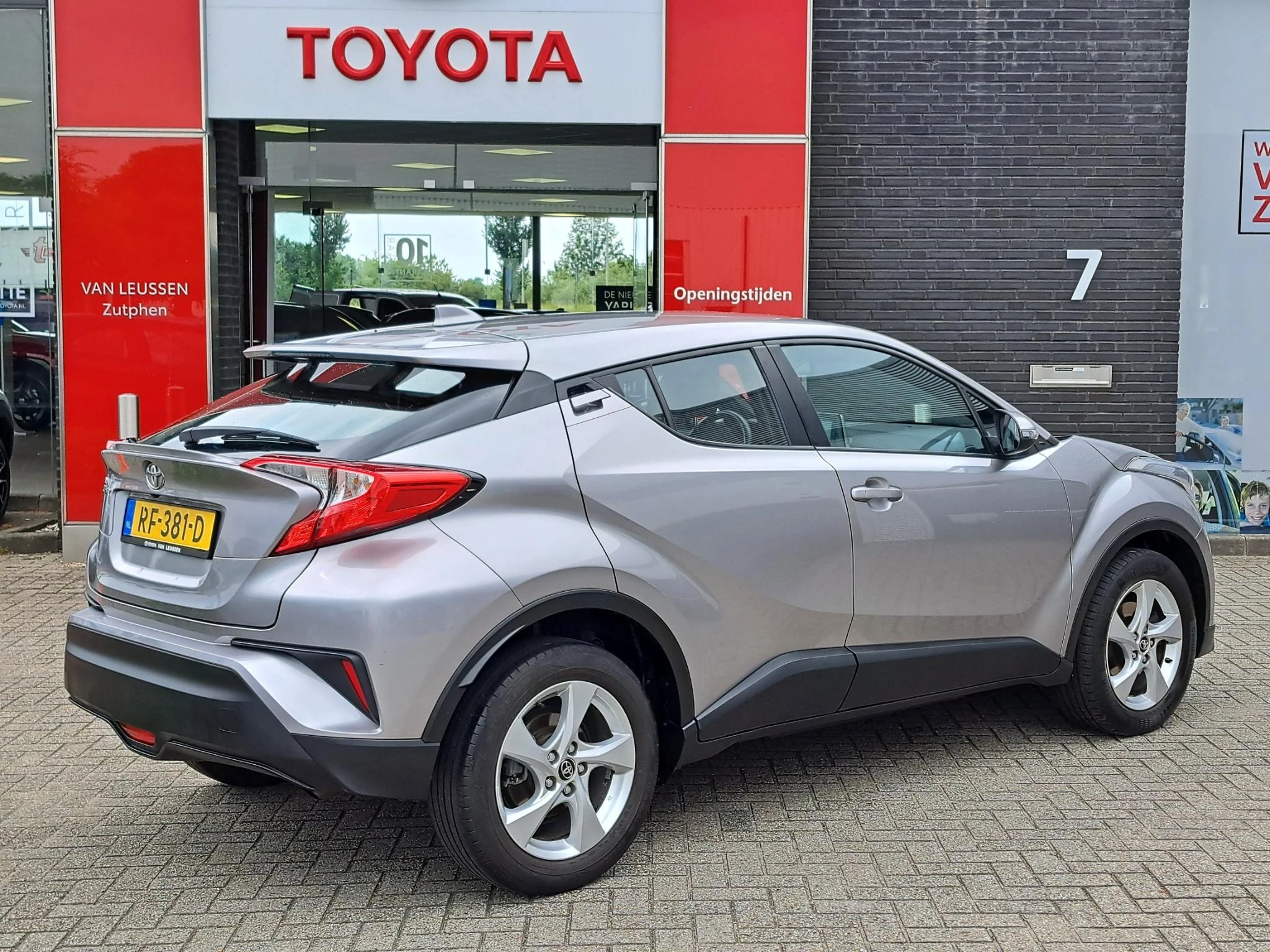 Hoofdafbeelding Toyota C-HR