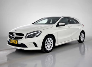 Mercedes-Benz A-klasse 160 Ambition (NL-auto, Goed onderH, Navi Groot, Carplay, Parkeersensoren V+A, Led, Etc)