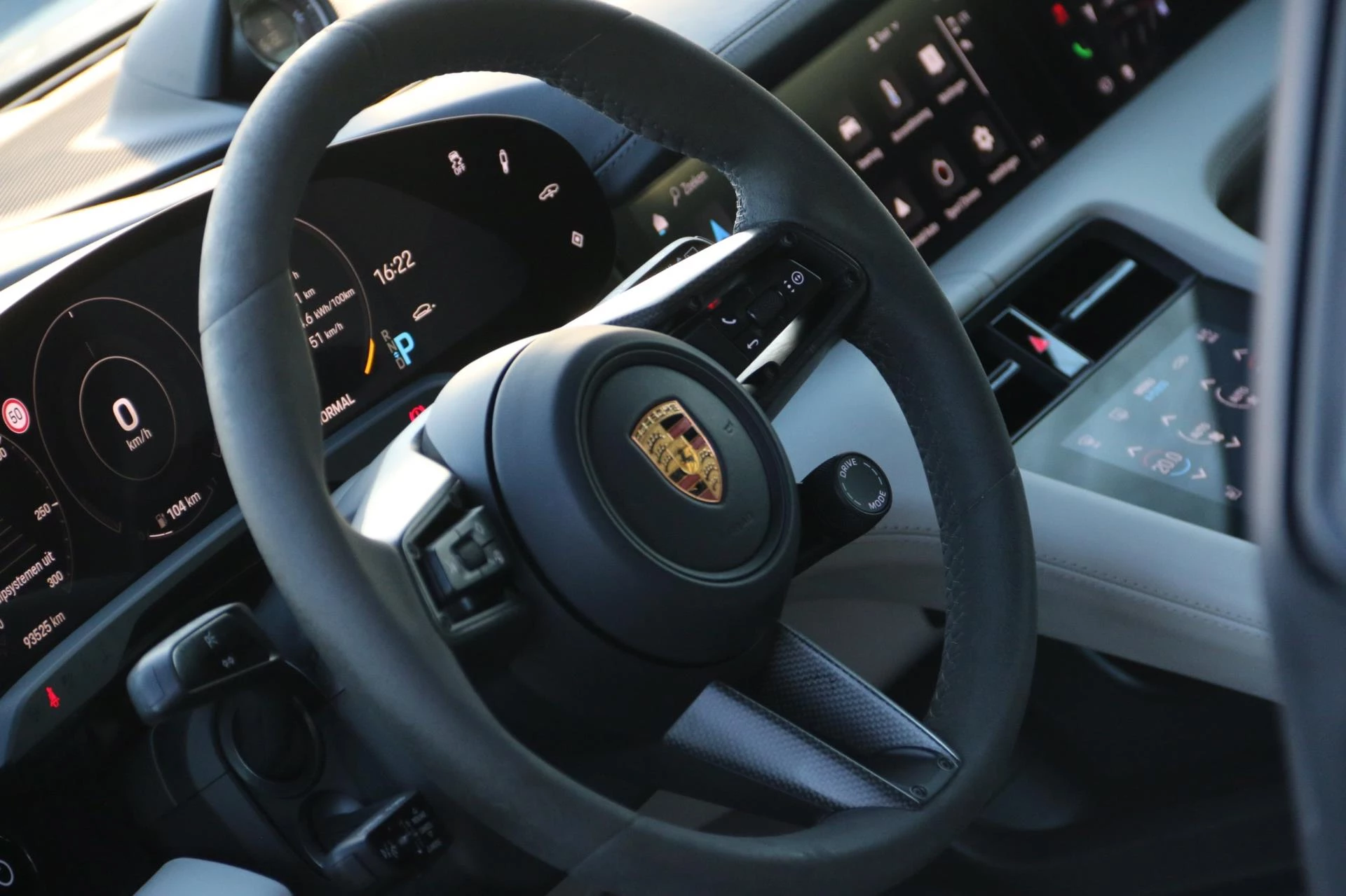 Hoofdafbeelding Porsche Taycan