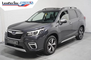 Hoofdafbeelding Subaru Forester Subaru Forester 2.0i e-BOXER First Edition Leder Apple Carplay Schuifdak Camera Trekhaak NAP