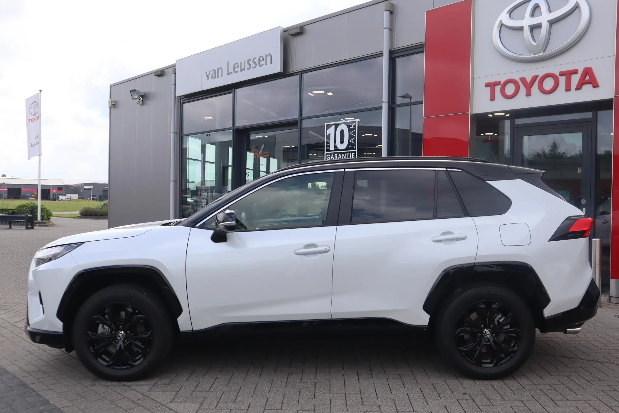 Hoofdafbeelding Toyota RAV4