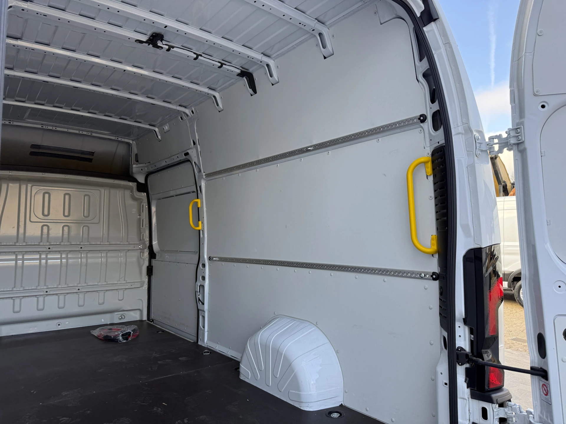 Hoofdafbeelding Opel Movano