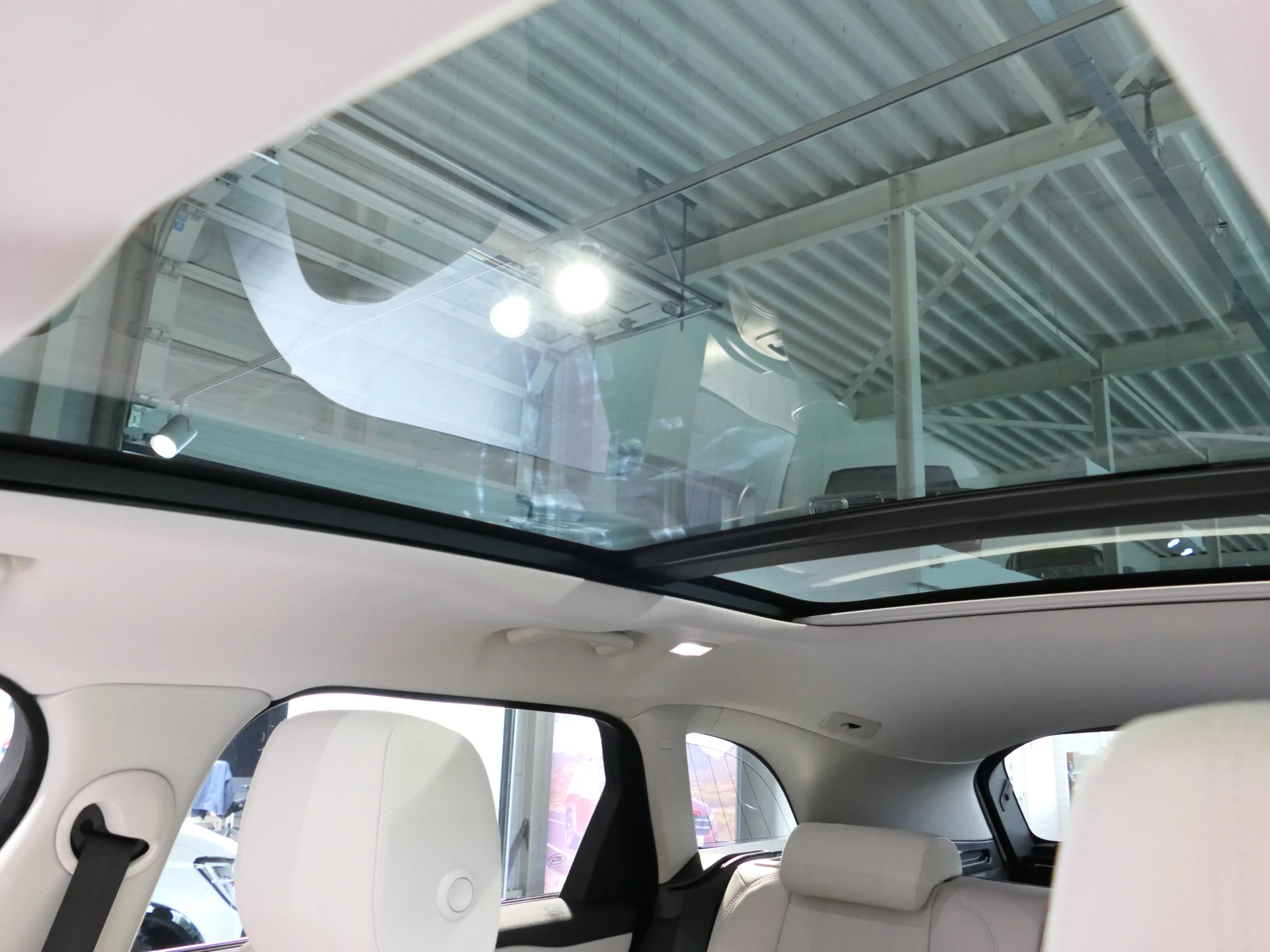 Hoofdafbeelding Land Rover Range Rover Velar