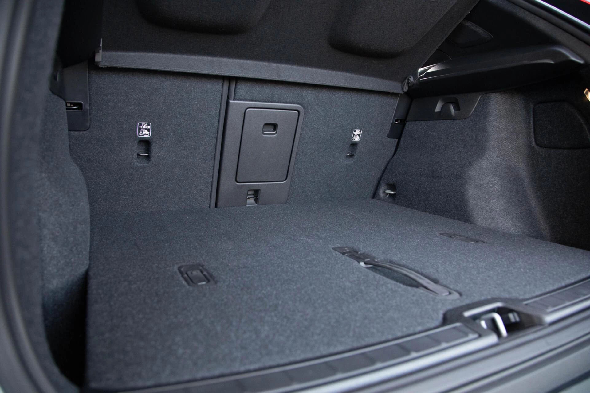 Hoofdafbeelding Volvo EX40