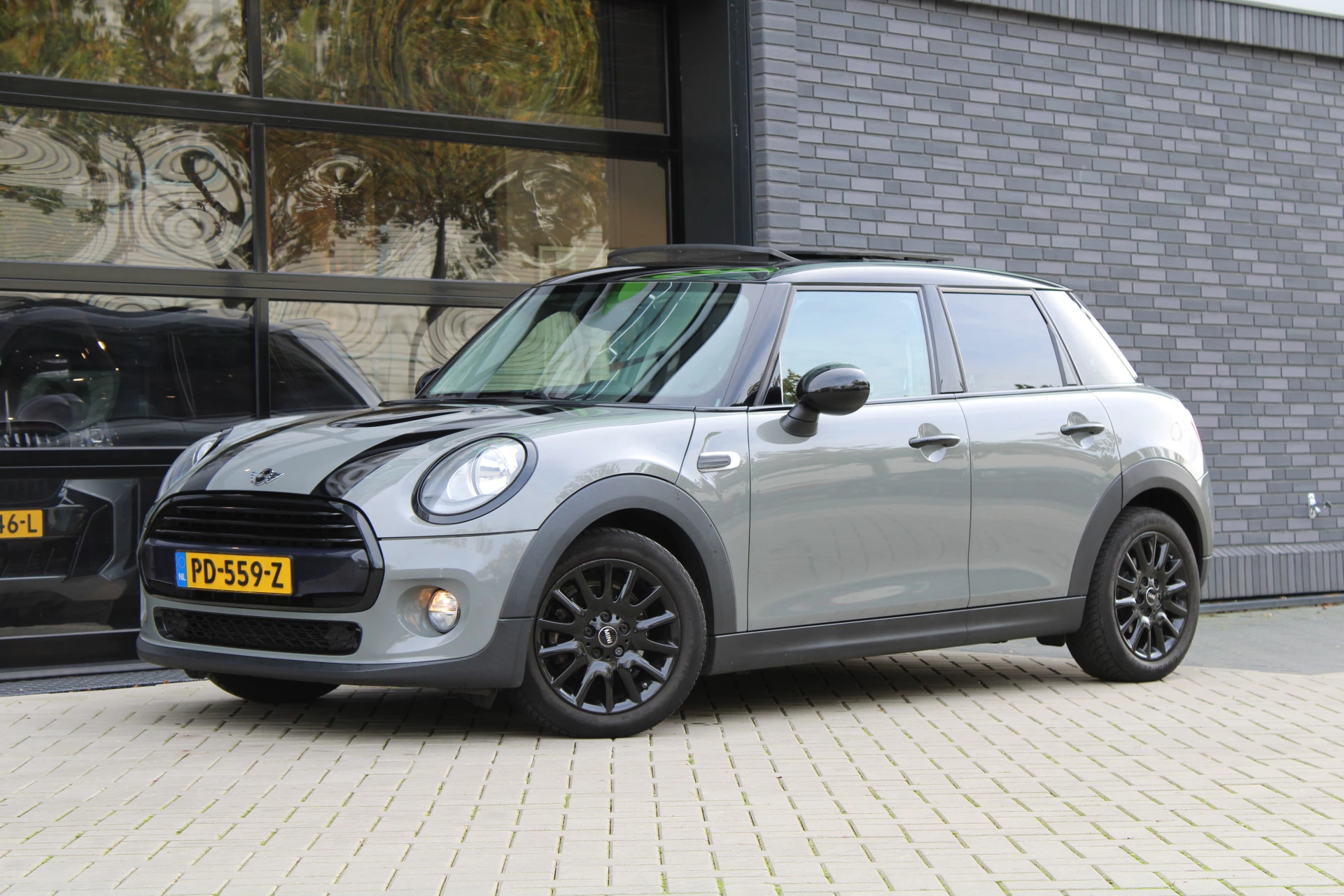 Hoofdafbeelding MINI Cooper