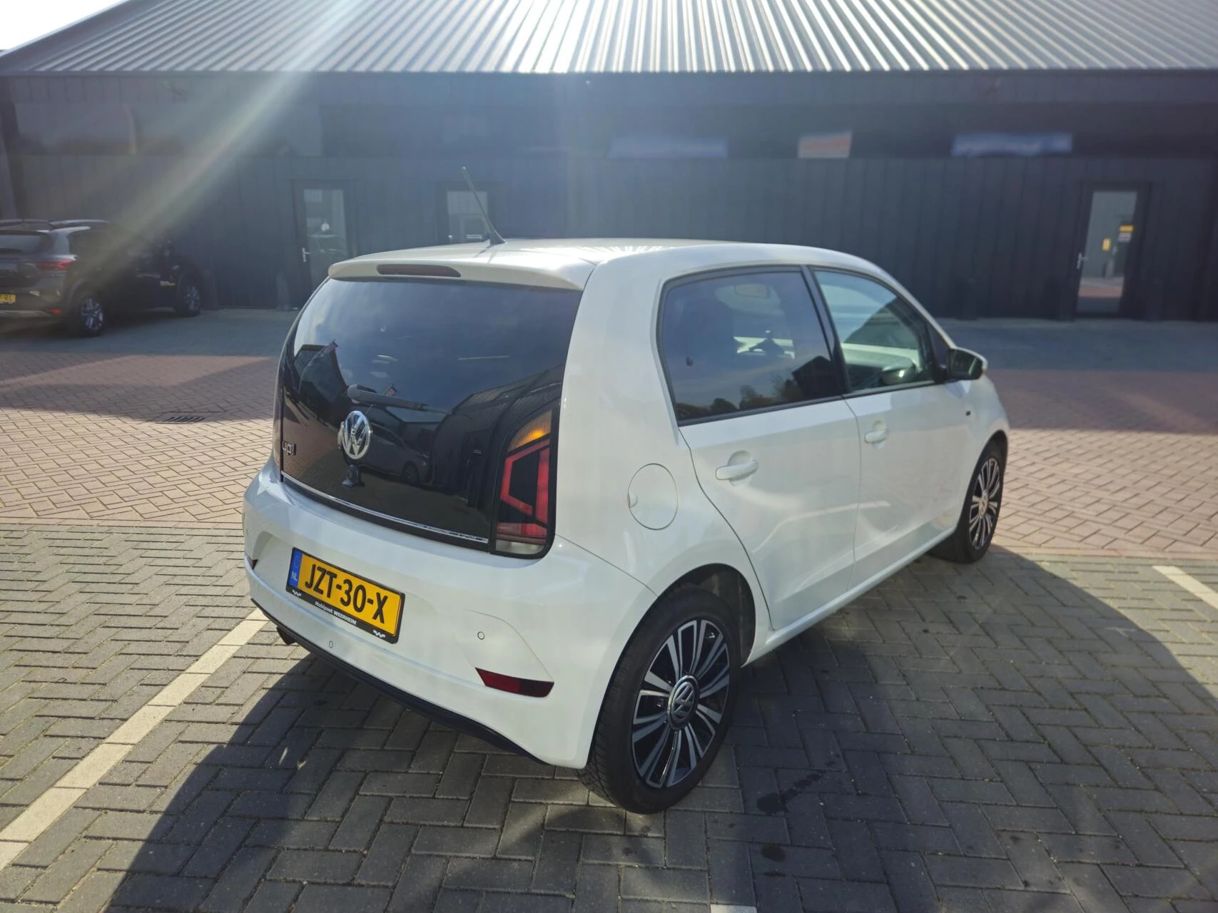 Hoofdafbeelding Volkswagen up!