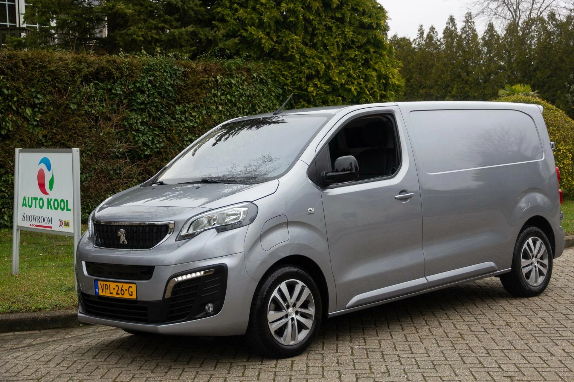 Hoofdafbeelding Peugeot e-Expert