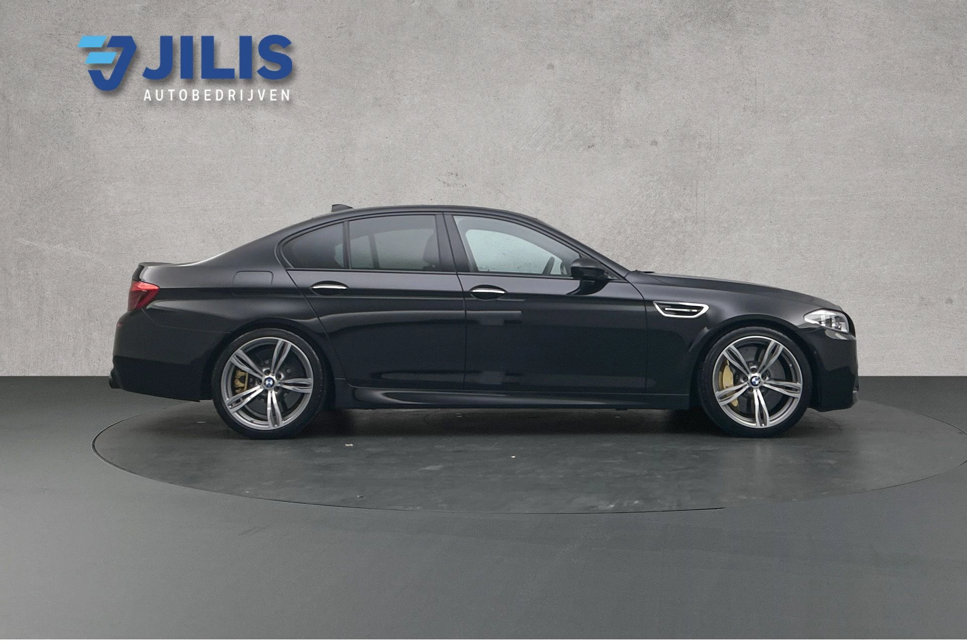 Hoofdafbeelding BMW M5