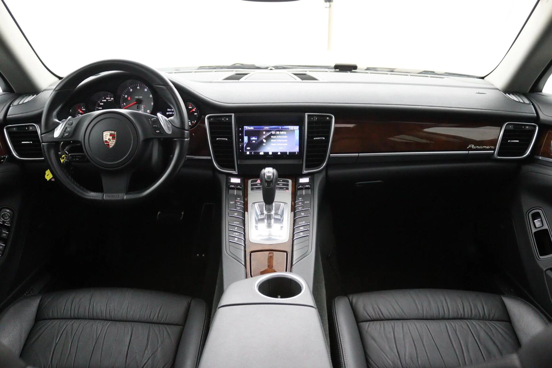 Hoofdafbeelding Porsche Panamera