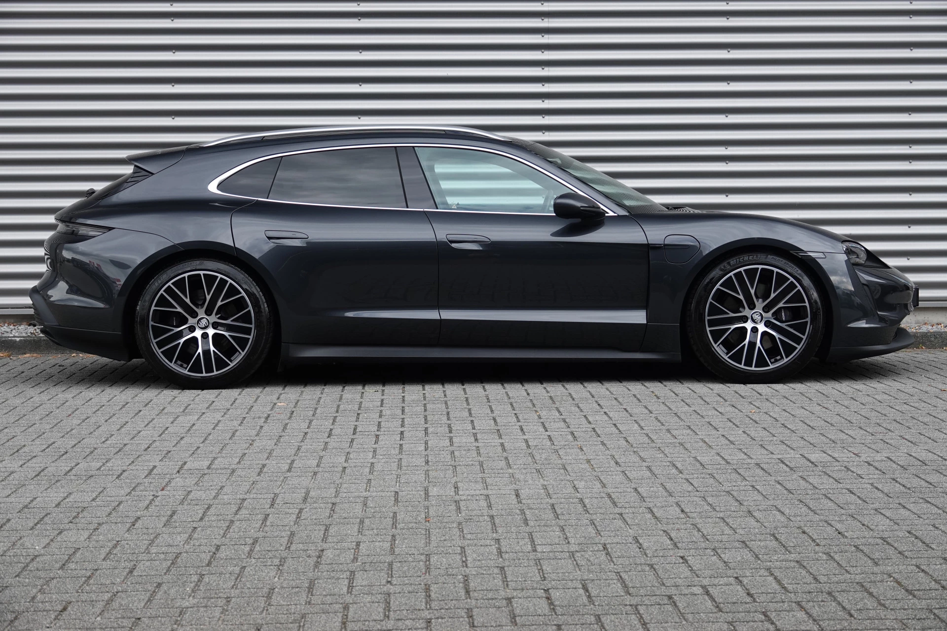 Hoofdafbeelding Porsche Taycan